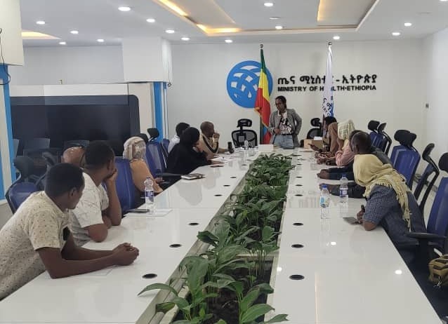 エチオピア向け「モバイルクリニック車」を納品